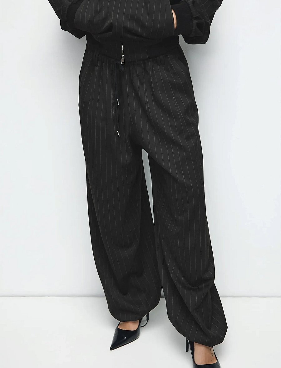 Mango - Pinstripe balloon trousers - vida byxor - black - 0