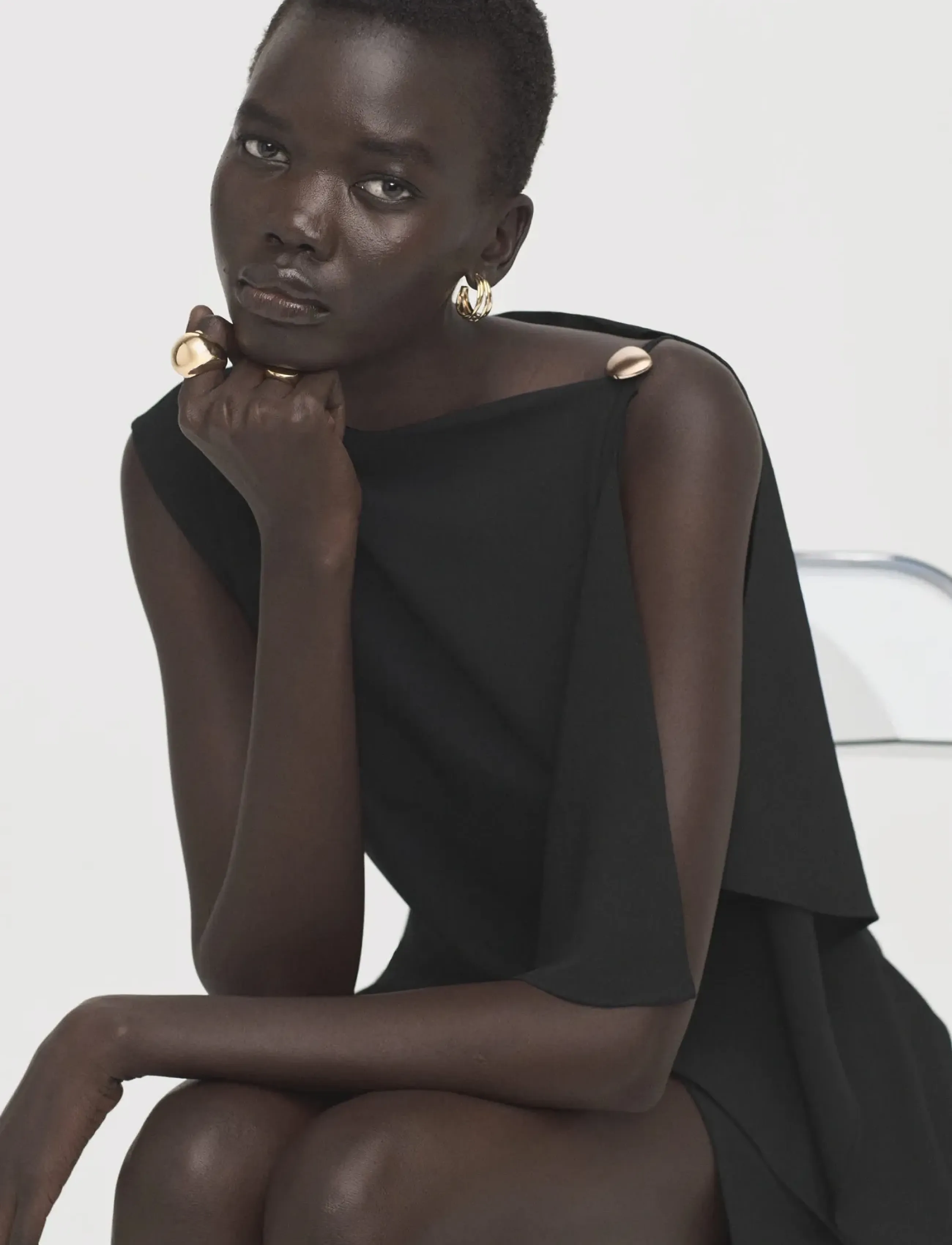 Mango Short asymmetrical sleeve dress - Modetrends - BLACK / black