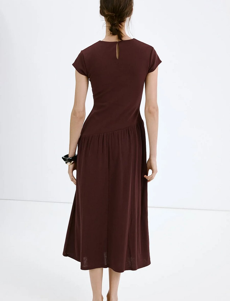 Mango - Asymmetric cut short-sleeve dress - midiklänningar - dark red - 2