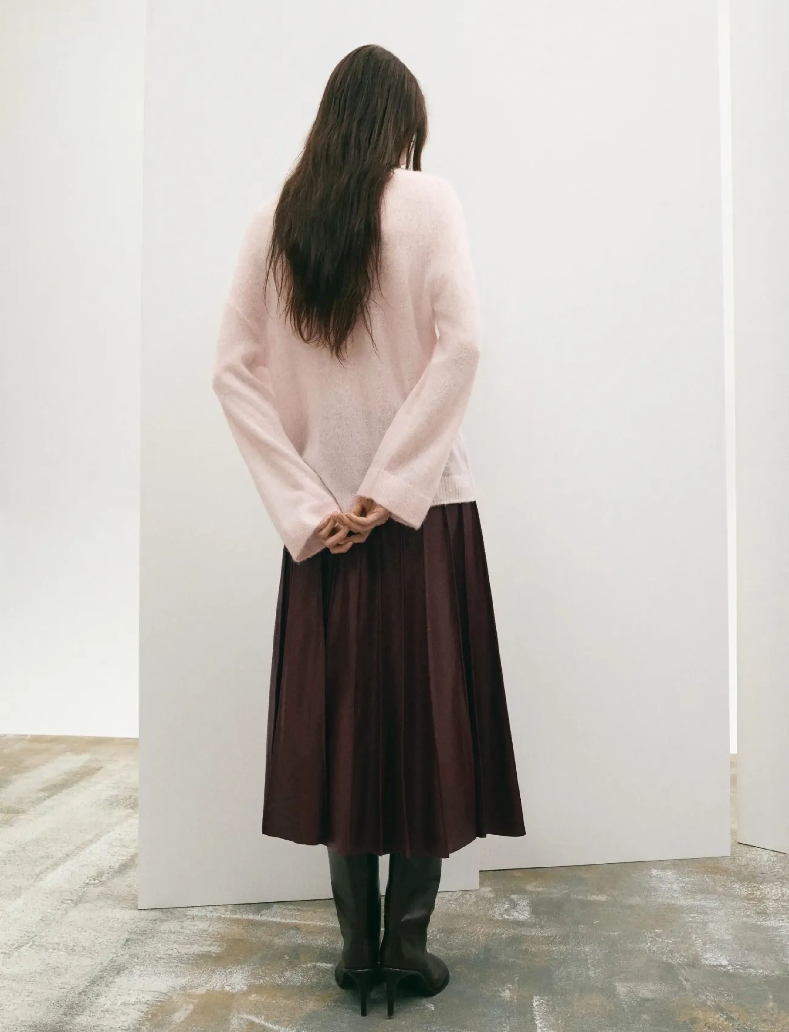 Mango - Faux-leather godet skirt - faltenröcke - dark red - 2
