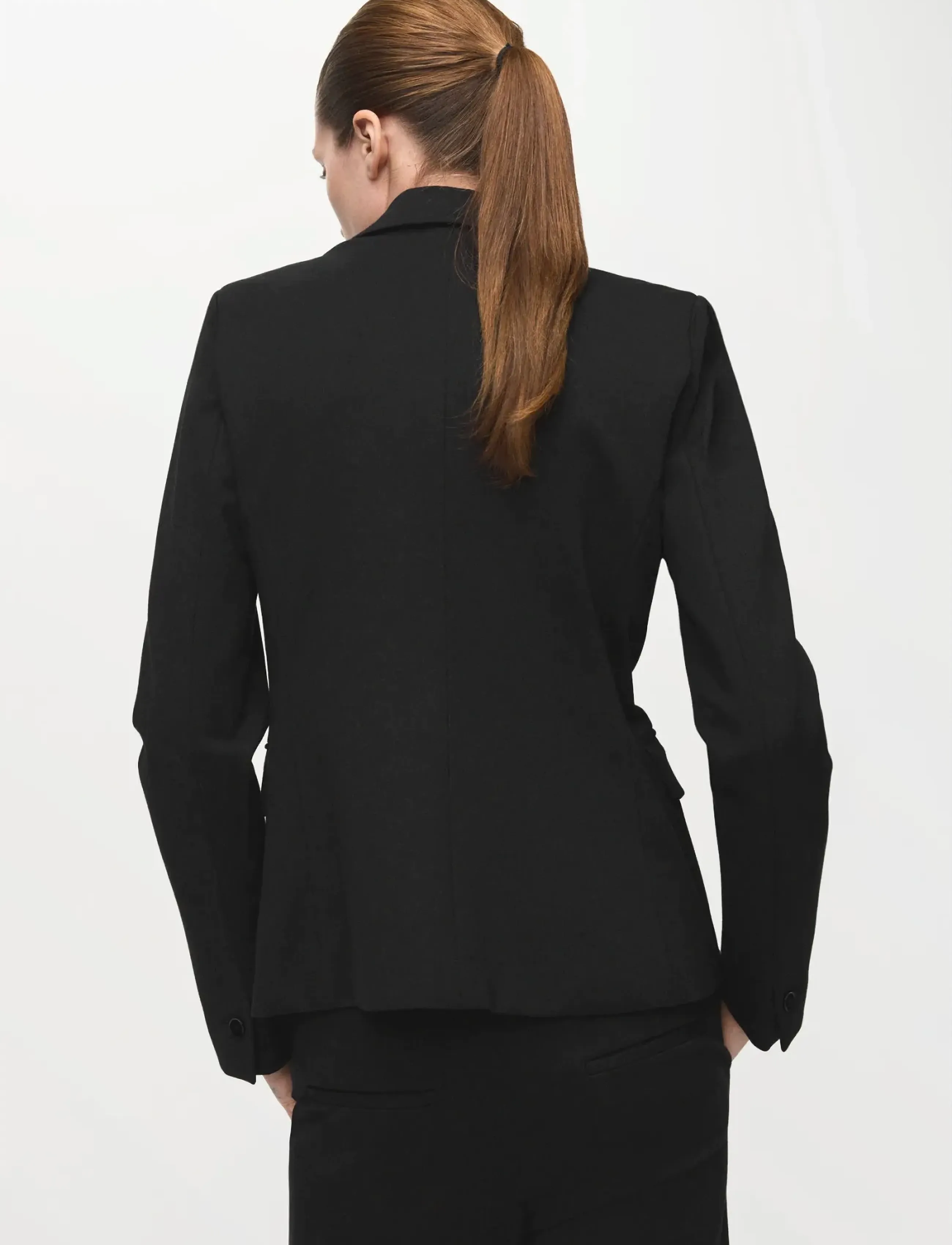 Mango - Fitted suit blazer - festkläder till outletpriser - black - 2