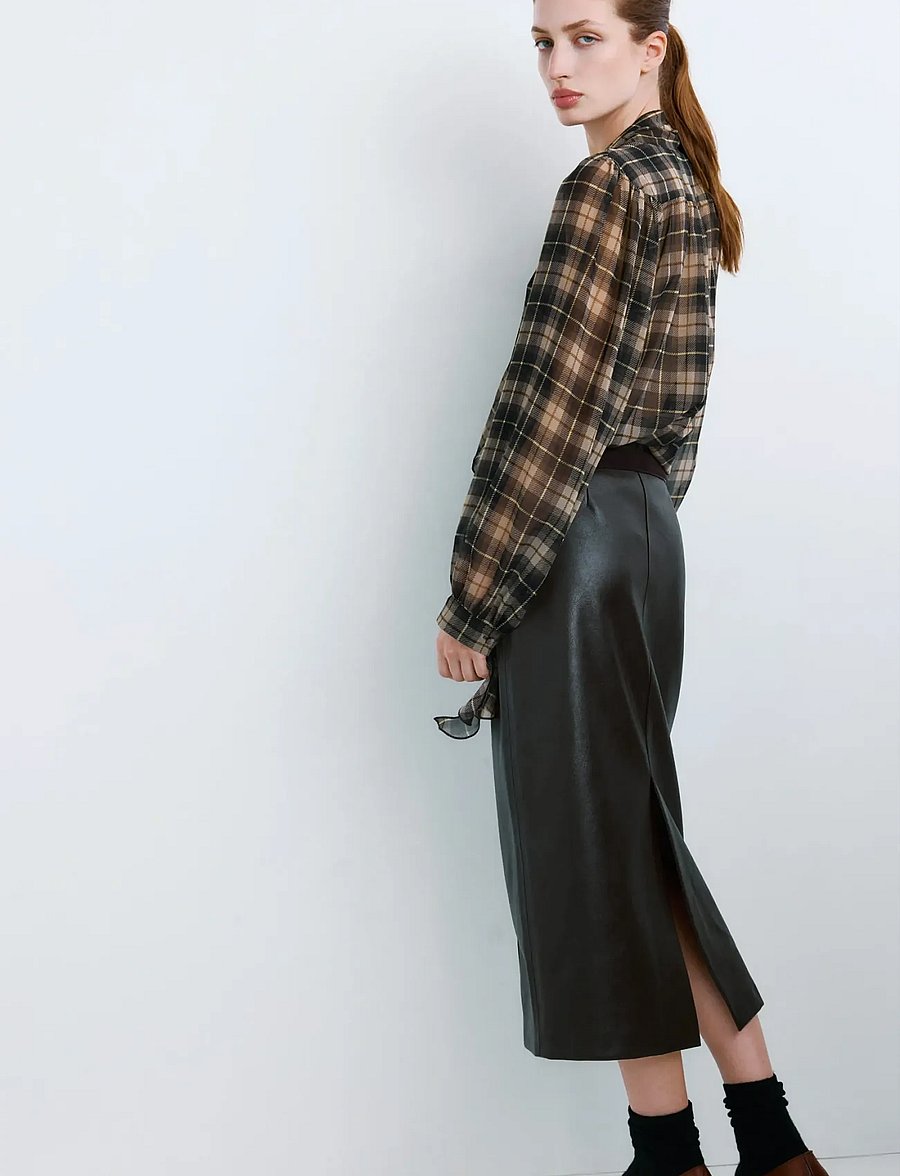 Mango - Blouse with check pattern and foulard collar - langærmede skjorter - black - 2