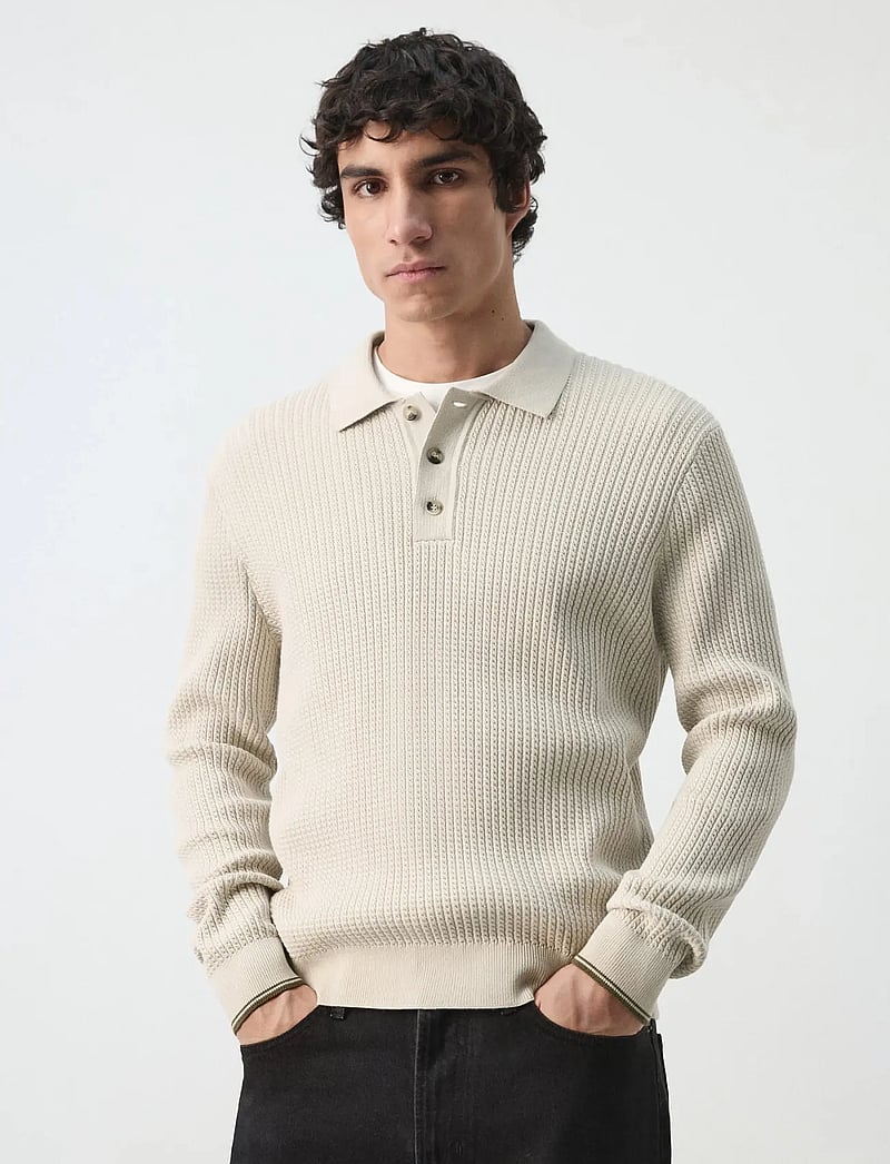 Mango - Cotton-blend braided knitted sweater - gestrickte polohemden - lt pastel brown - 0