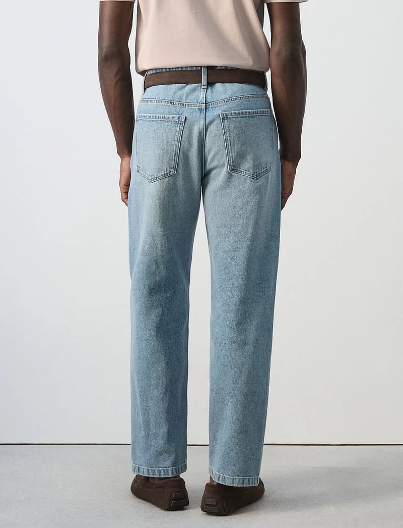 Mango - Straight fit cotton-linen jeans - regular jeans - open blue - 2