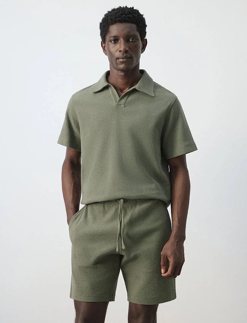 Mango - Regular-fit textured polo shirt - polostrik - medium green - 0