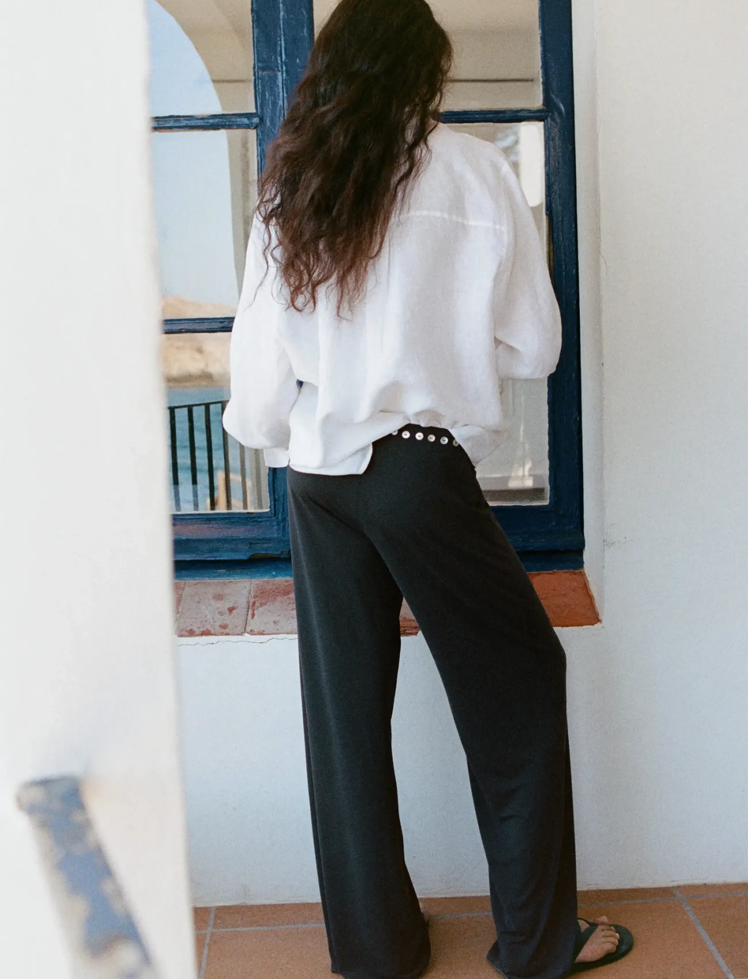 Mango - Straight trousers with embroidered buttons - bukser med lige ben - charcoal - 2