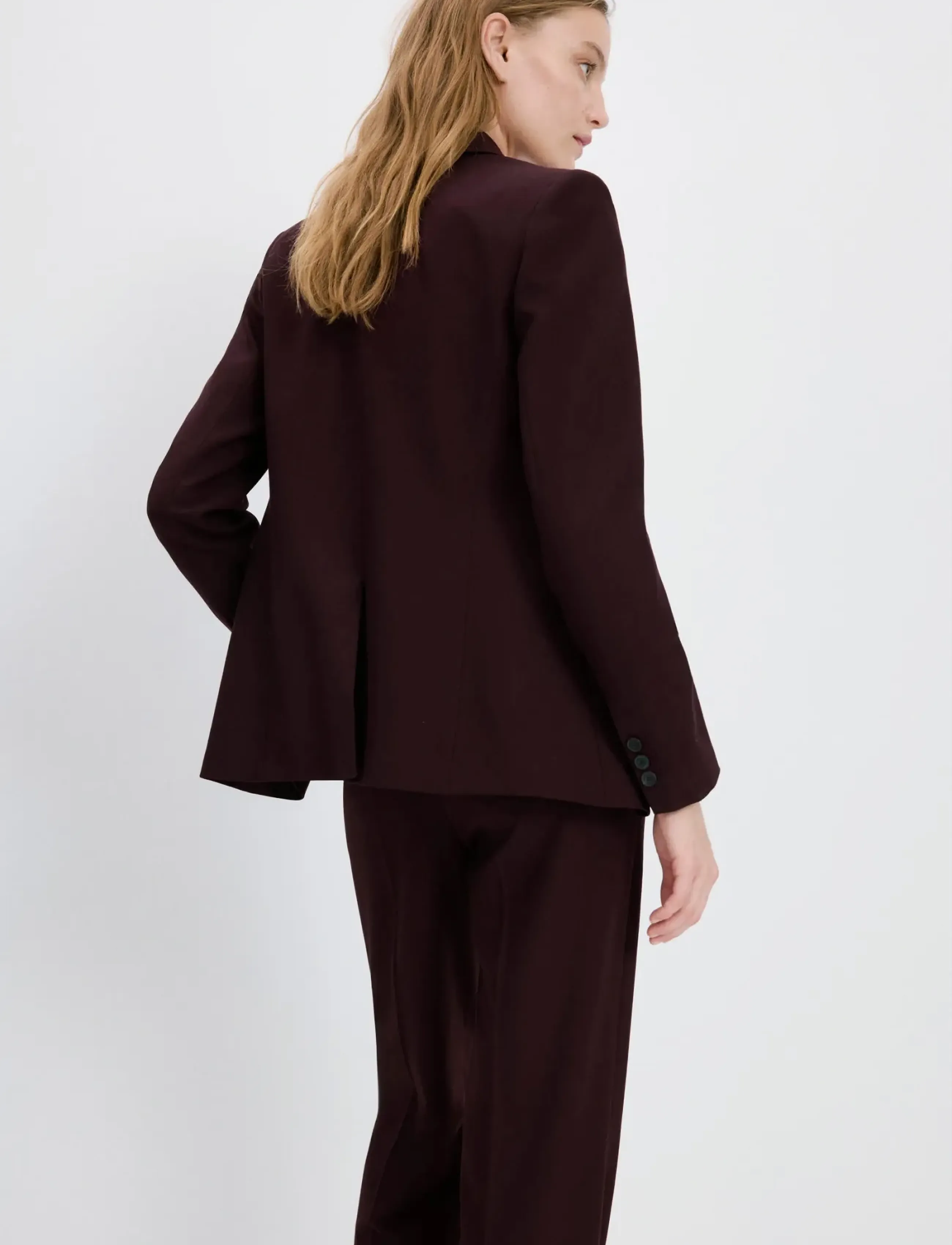Mango - Straight-fit suit blazer - enkelknäppta kavajer - dark red - 2