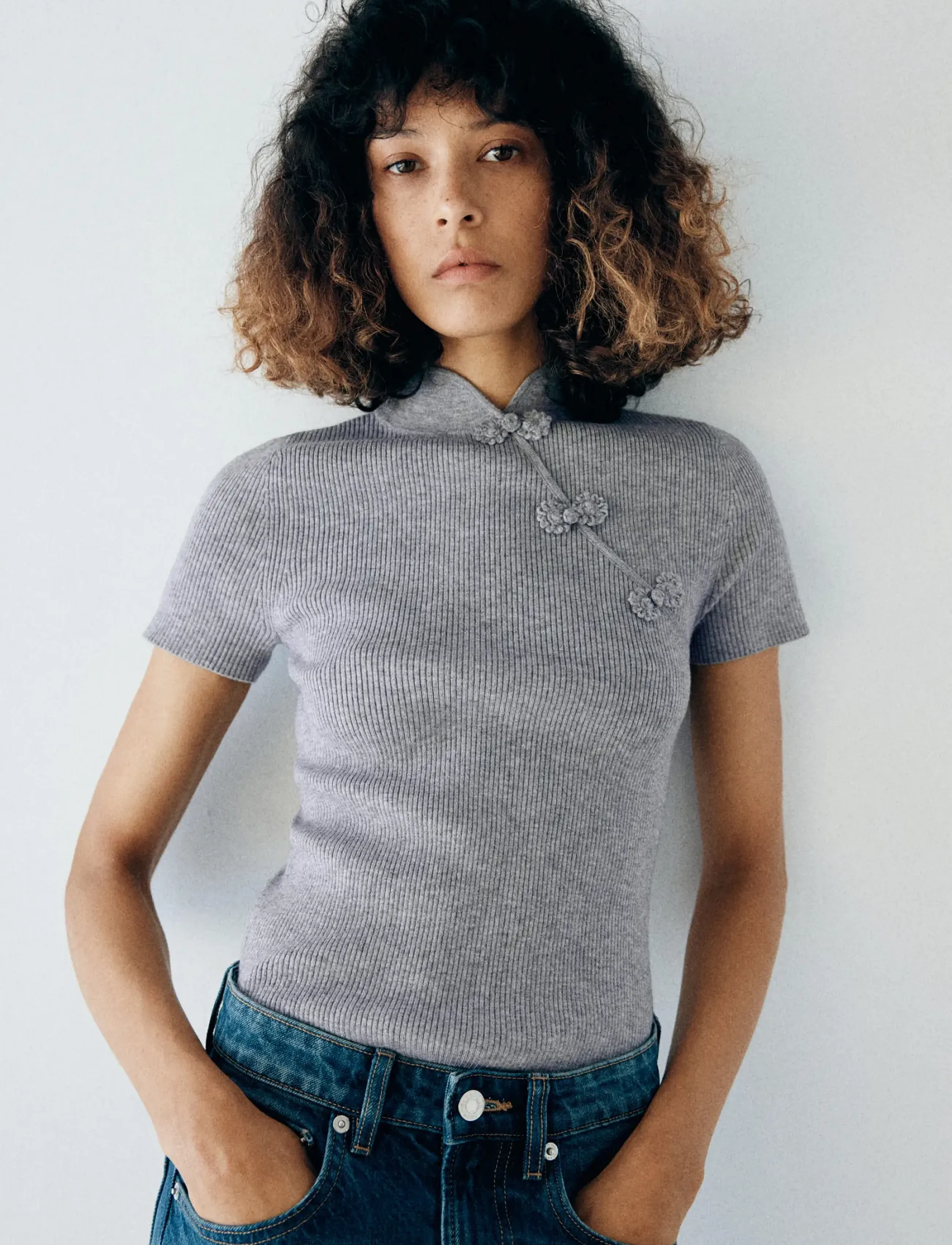 Mango - Ribbed knitted jumper with frog closures - striktrøjer - medium grey - 0