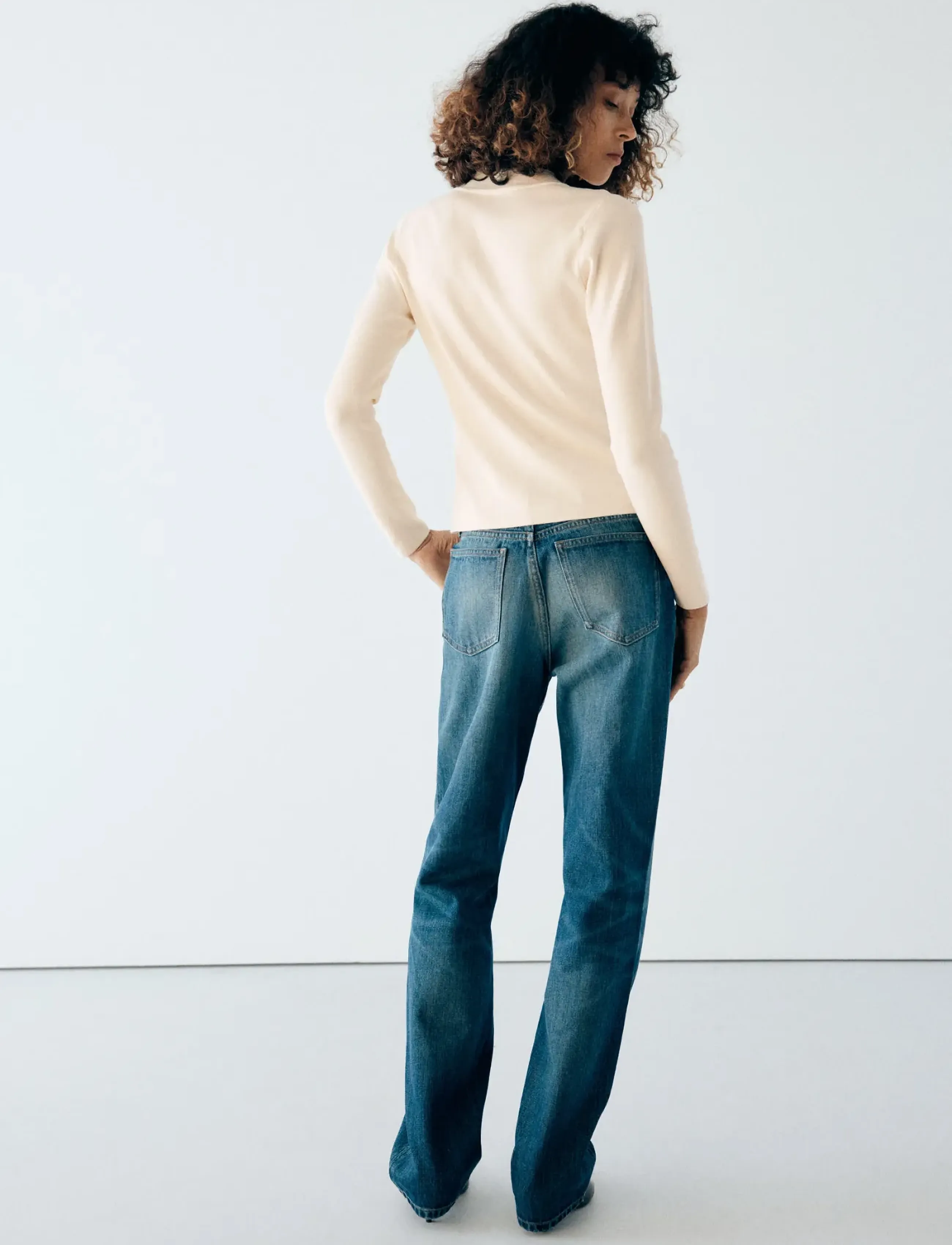 Mango - Fine-knit cut-out jumper - striktrøjer - light beige - 2