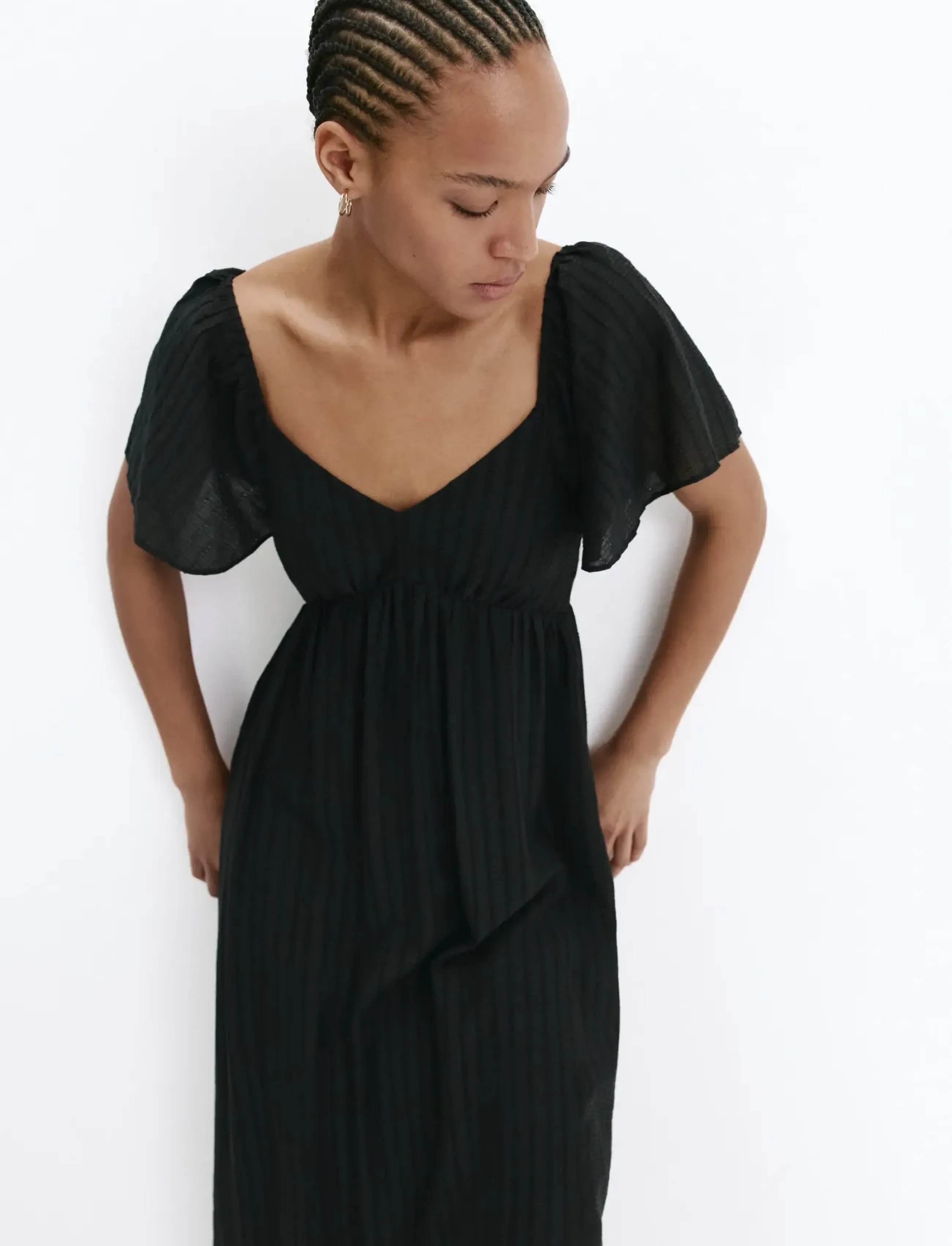 Mango Textured Dress With Gathered Detail, M, Black, Kjoler > Knælange Og Midi, Dame