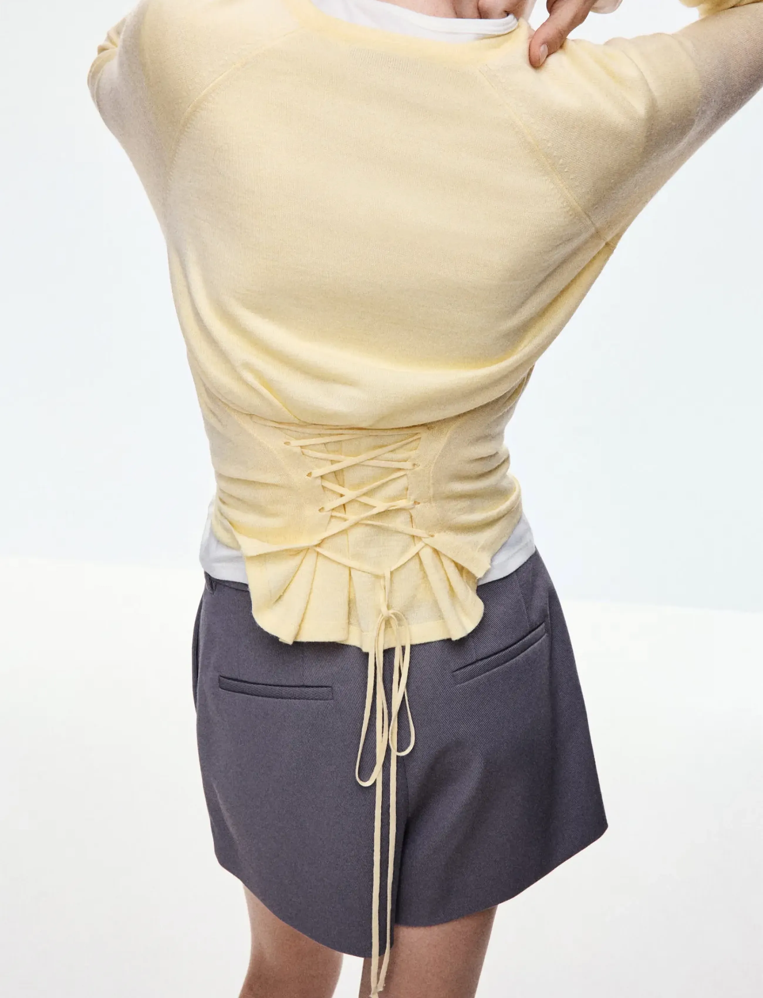 Mango - Knitted jumper with tie back detail - striktrøjer - yellow - 2