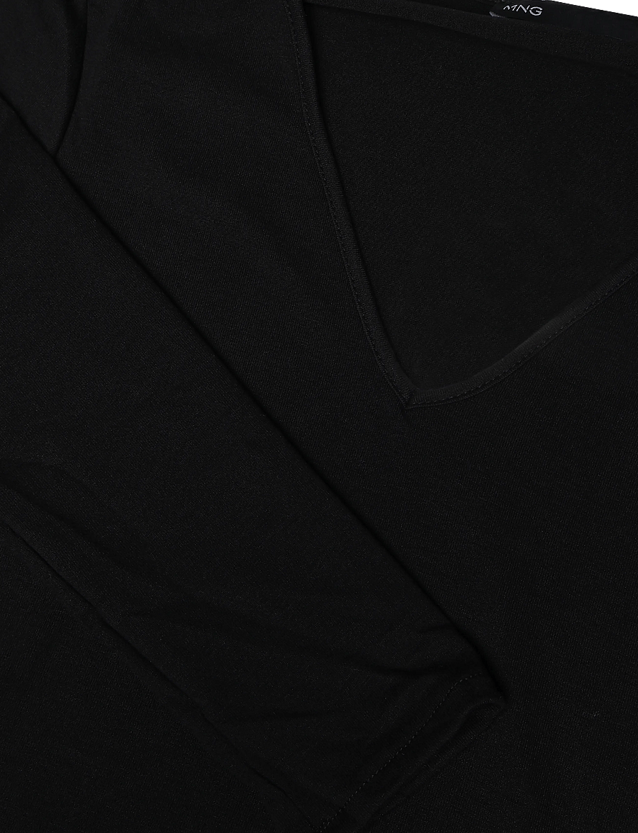 Mango - Fitted V-neck T-shirt - långärmade toppar - black - 2