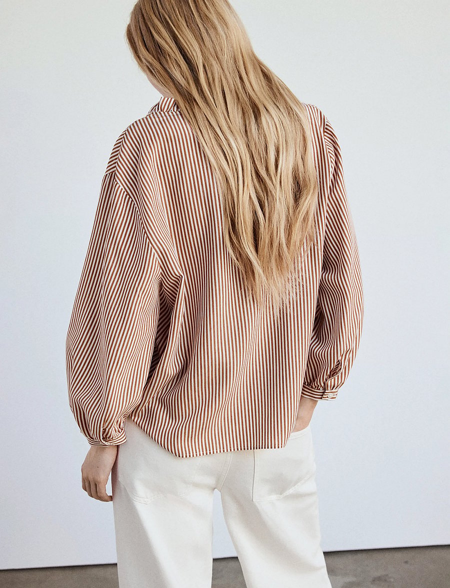 Mango - Striped blouse with frill detail - långärmade blusar - brown - 2
