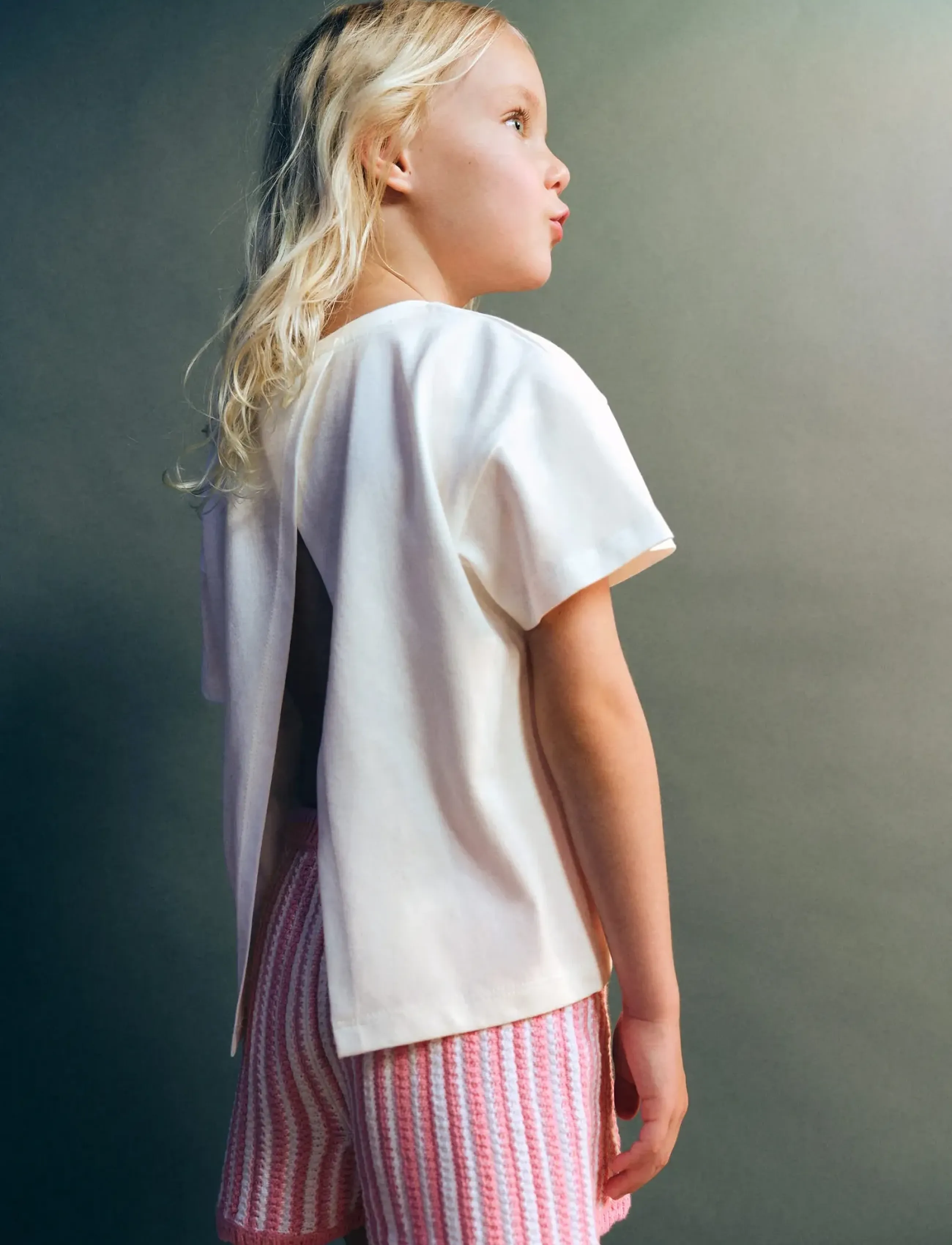 Mango Embroidered Palm Tree T-Shirt With Back Slit, 110, T-shirts, Creme - Short-sleeved, Kinder