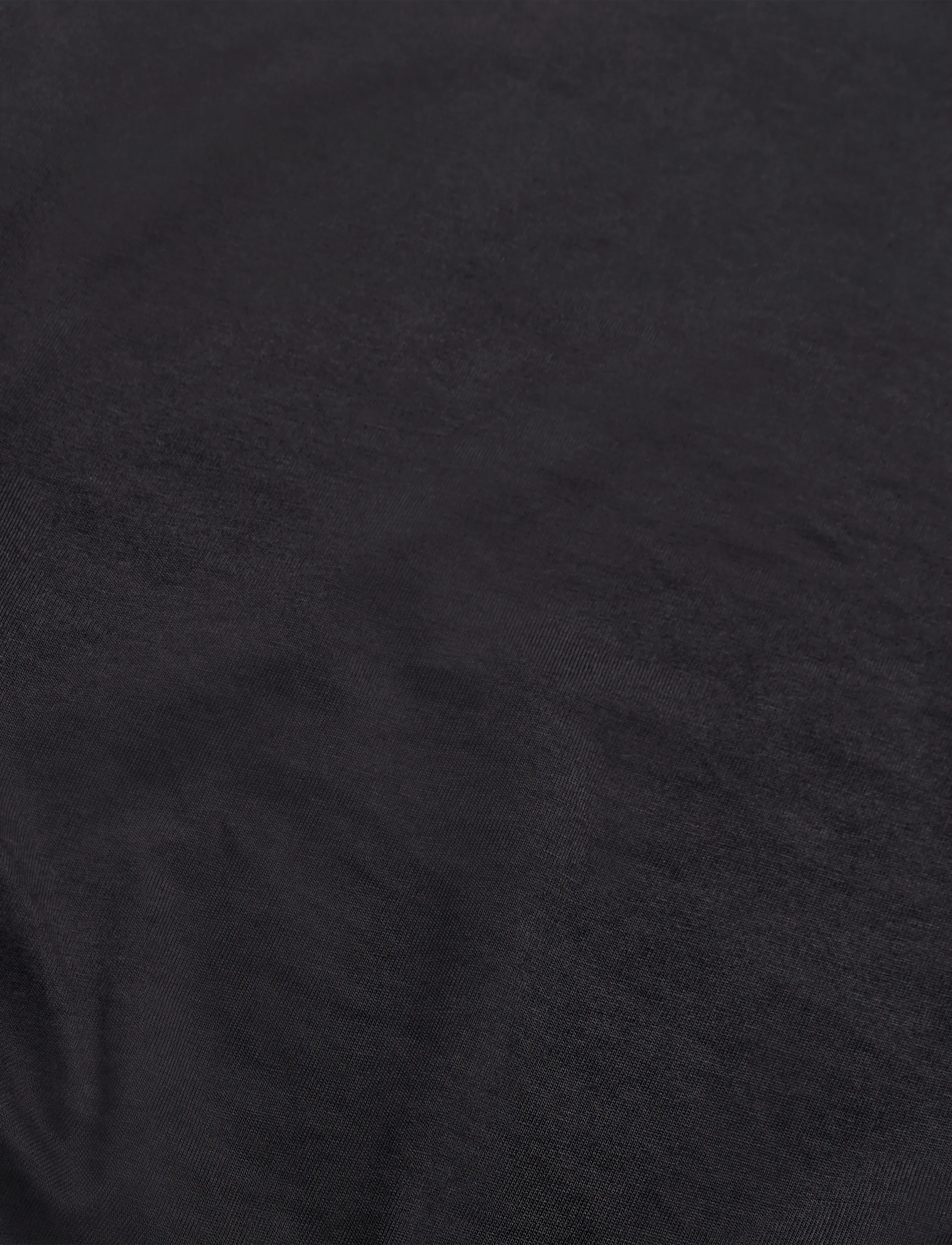 Mango - Asymmetric T-shirt with pleat detail - t-shirts - black - 4