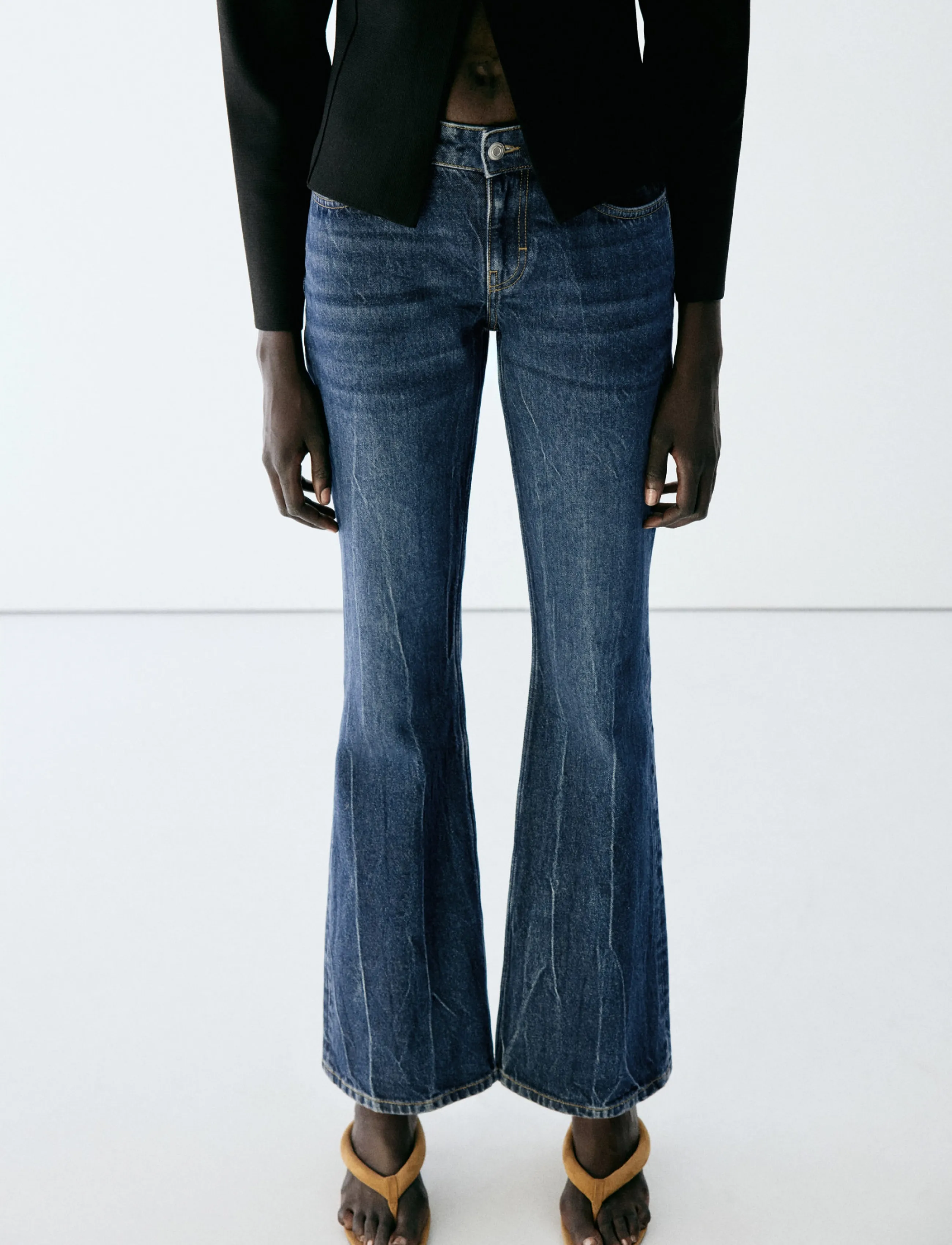Mango Low-Rise Flared Jeans, 42, Blue, Jeans > Flares, Dame