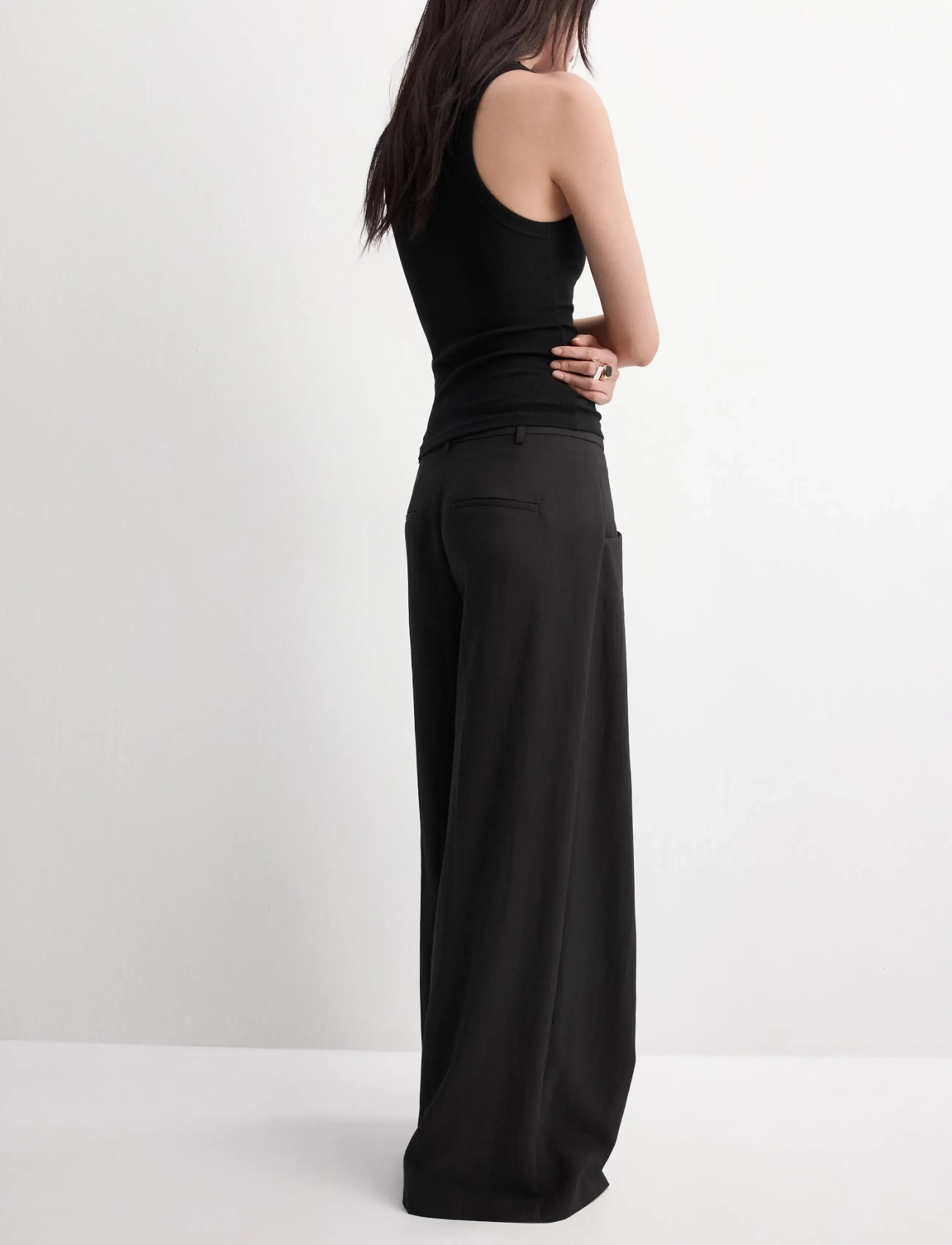 Mango - Wide leg pleated trousers - bukser med brede ben - black - 2