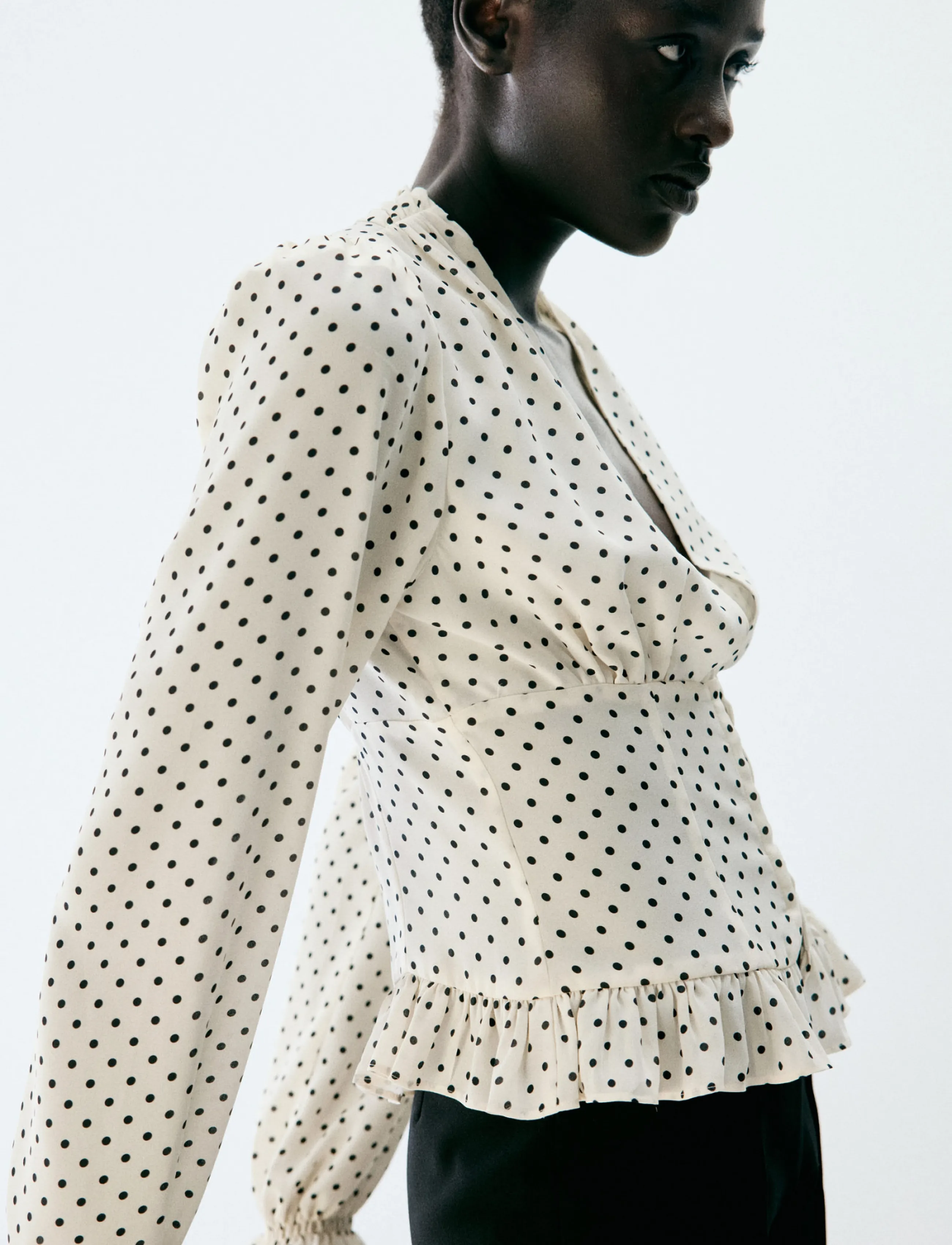 Mango V-neck polka dot blouse - Blusar - NATURAL WHITE / cream