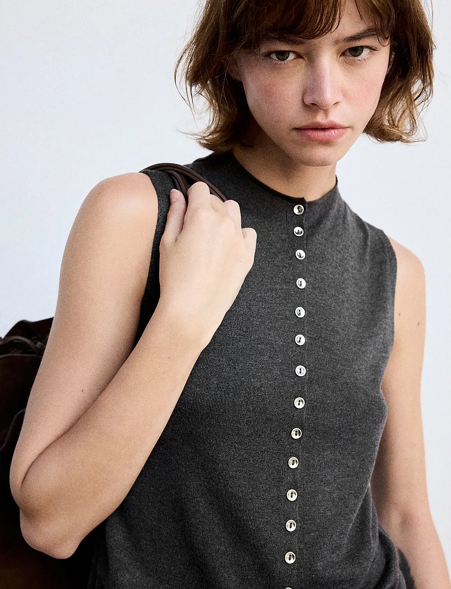 Mango - Fine-knit waistcoat with buttons - stickade västar - charcoal - 0