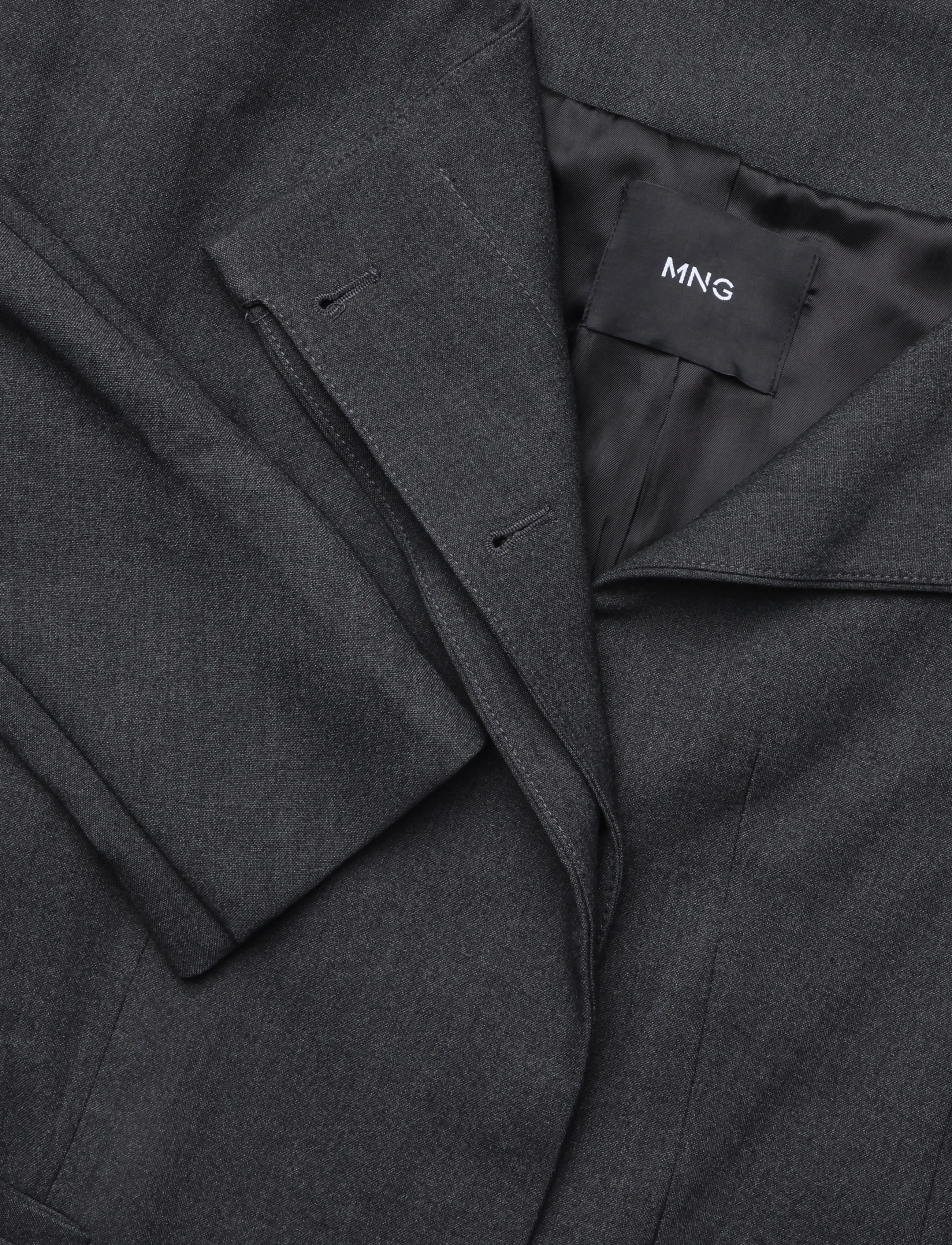 Mango - Asymmetrical fitted blazer - enkeltradede blazere - grey - 4