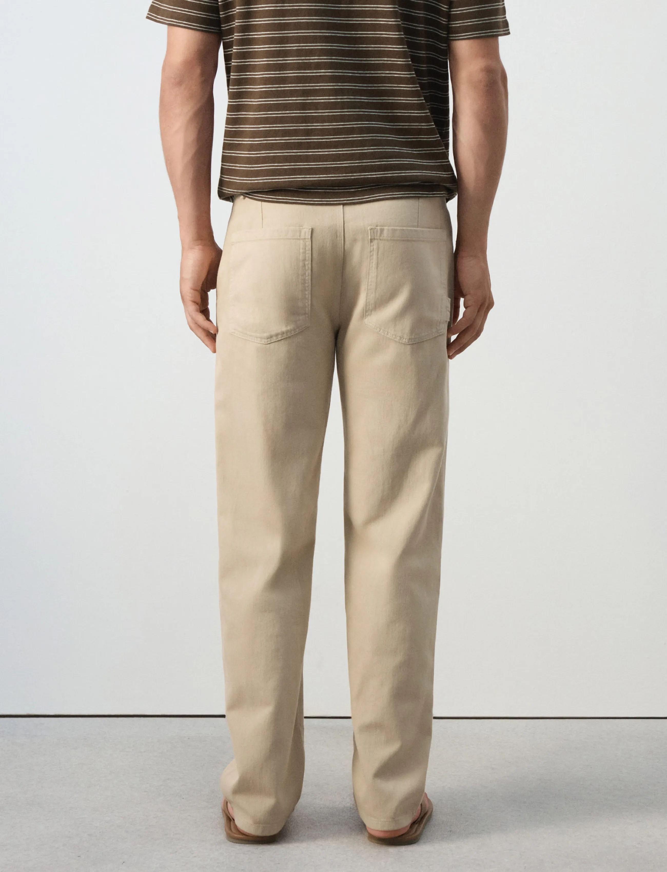 Mango - Relaxed fit jeans in a cotton-linen blend - loose jeans - light beige - 3