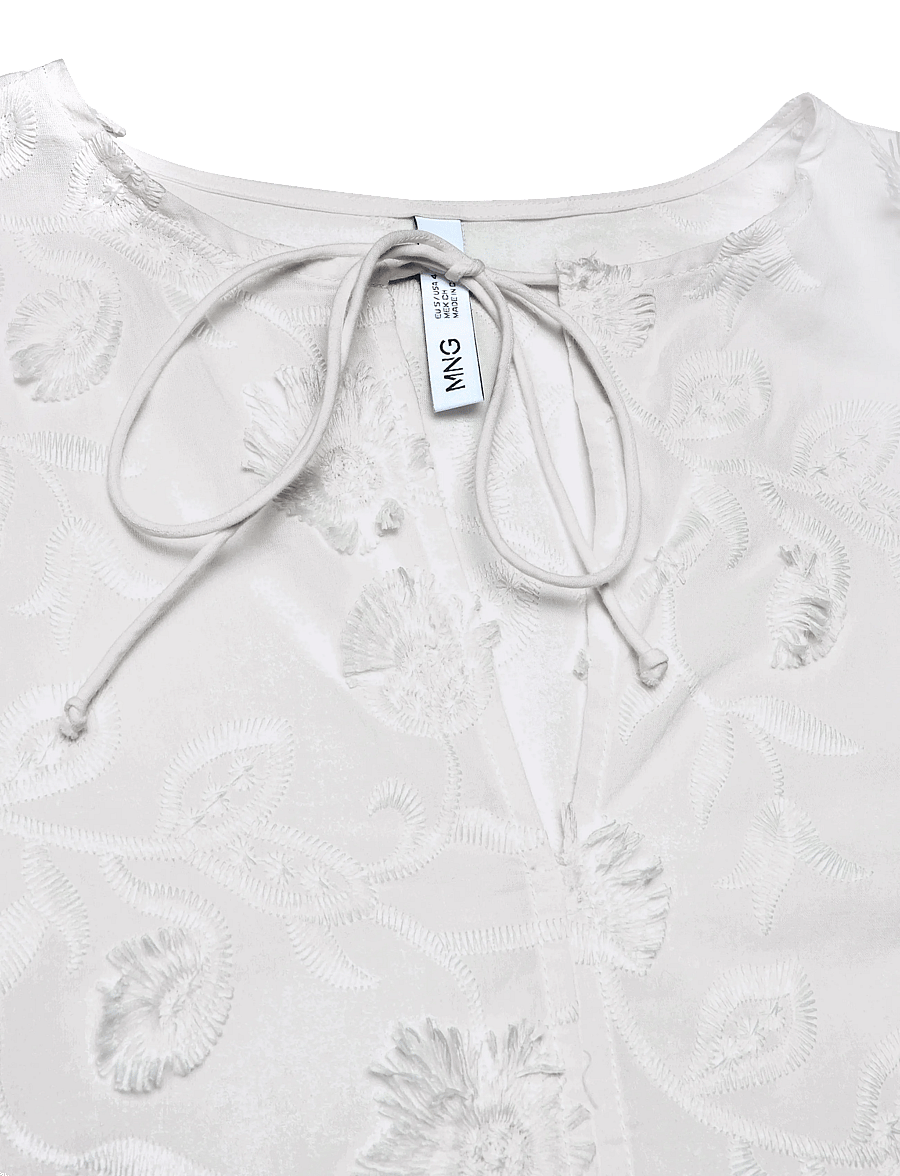 Mango - Cotton blouse with floral embroideries - langærmede bluser - white - 4
