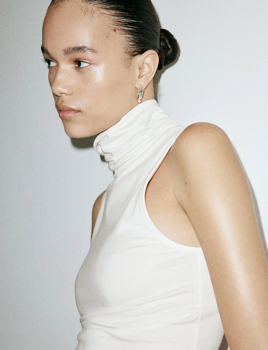 Mango - Sleeveless turtleneck top - rullekraver - natural white - 0