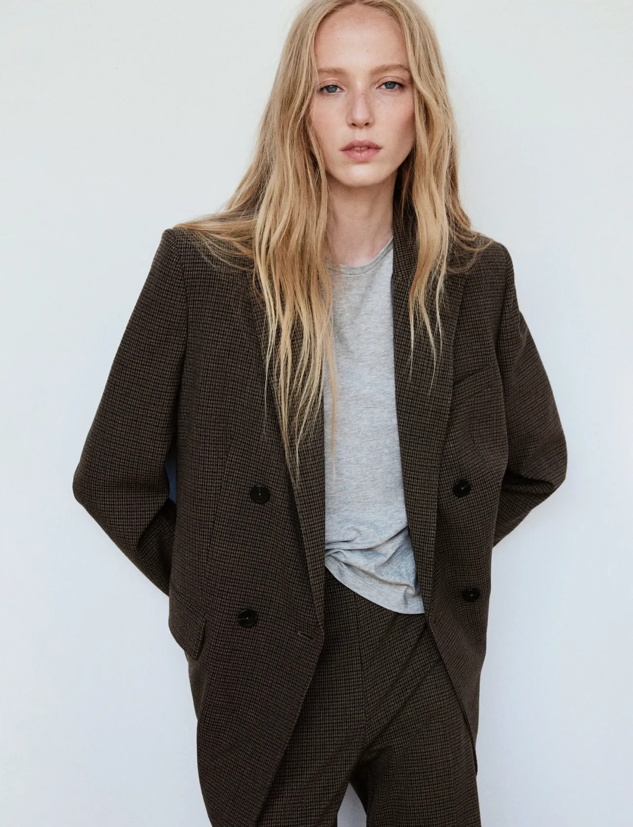 Mango - Double-breasted suit blazer - dobbeltradede blazere - dark brown - 0
