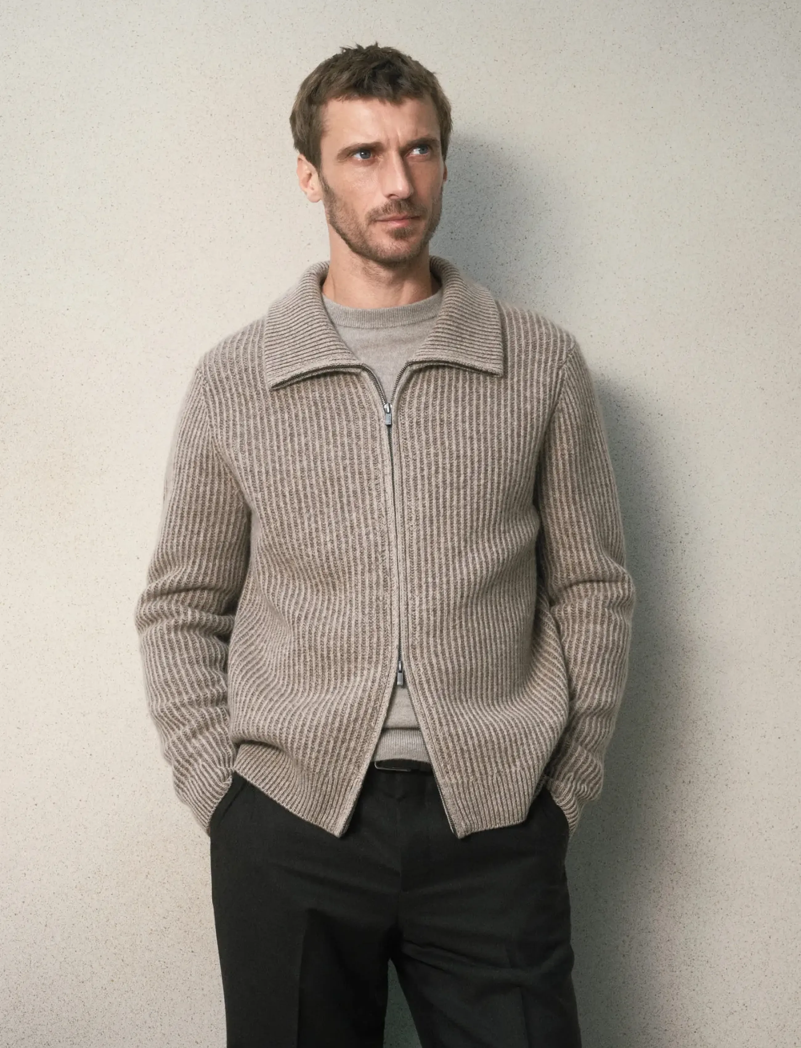Mango - Ribbed wool cardigan with zip closure - light beige - 0