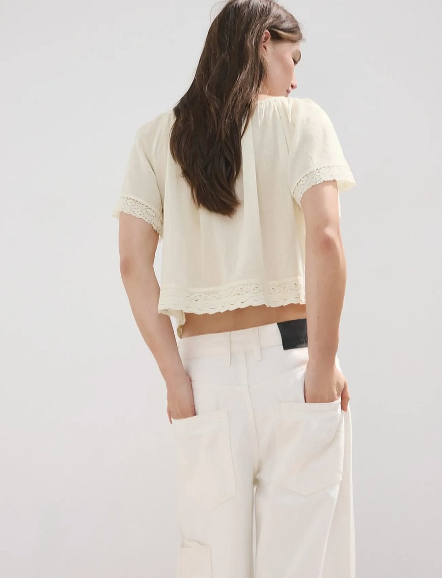 Mango - Cotton lace blouse - kurzärmelige blusen - light beige - 2