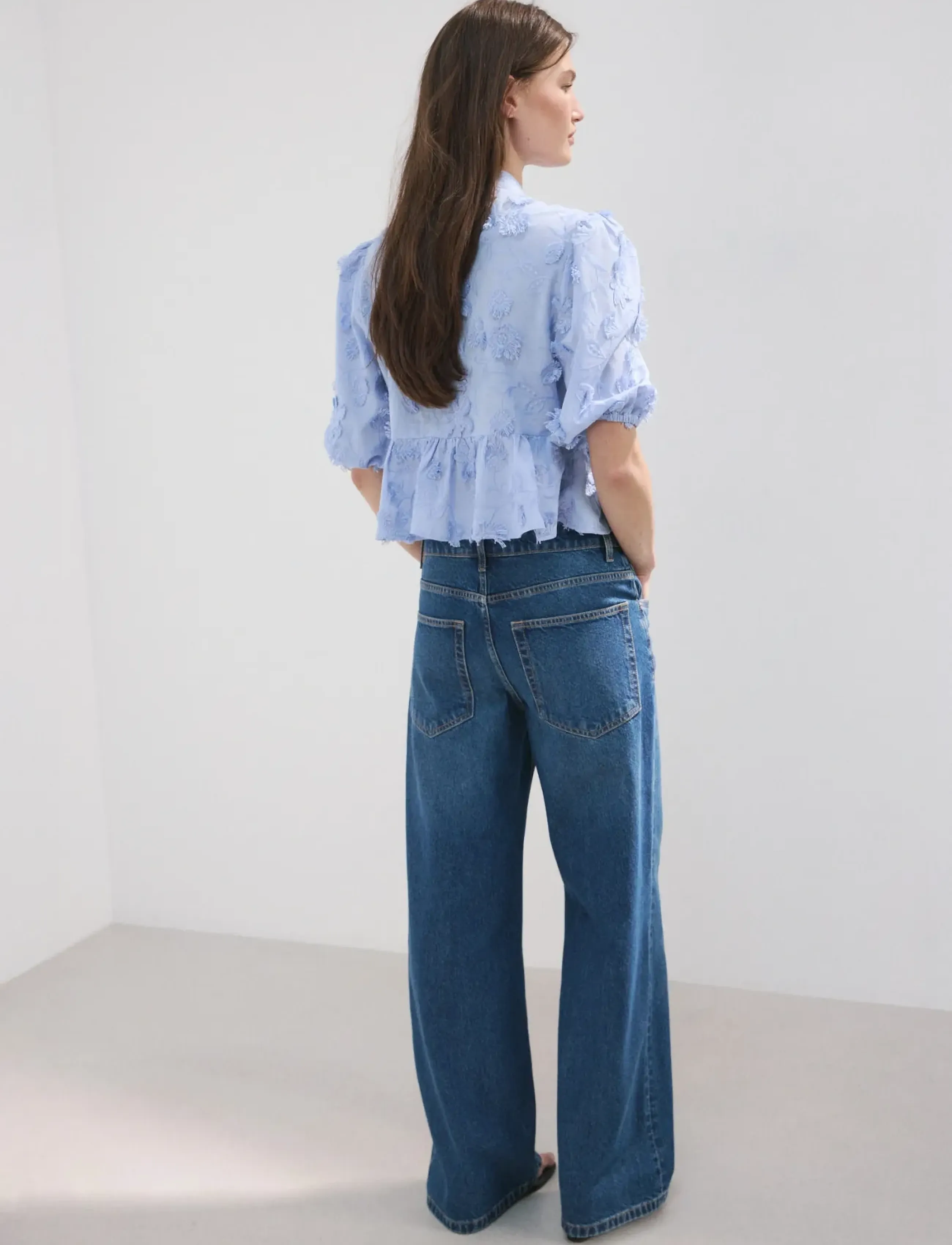 Mango - Embroidered puff-sleeve blouse - kortärmade skjortor - lt-pastel blue - 2