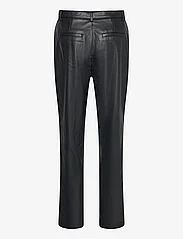 Mango - Leather-effect trousers with belt - festtøj til outletpriser - black - 1