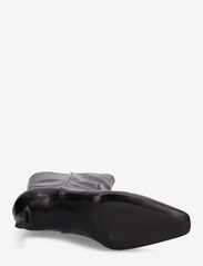 Mango - Leather boots with kitten heels - høye hæler - black - 4