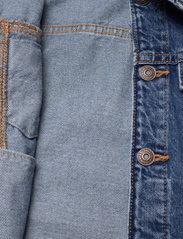Mango - Pocketed denim jacket - alhaisimmat hinnat - open blue - 4