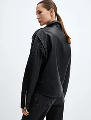 Mango - Leather-effect biker jacket - kevättakit - black - 4