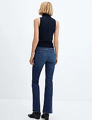 Mango - Medium-rise flared jeans - flared jeans - open blue - 3
