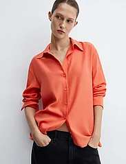 Mango - Lyocell fluid shirt - langærmede skjorter - bright red - 2
