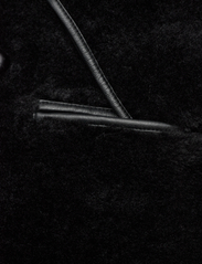 Mango - Fur-effect coat with appliqués - fake fur jakker - black - 5