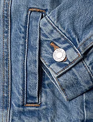 Mango - Pockets denim jacket - alhaisimmat hinnat - open blue - 3