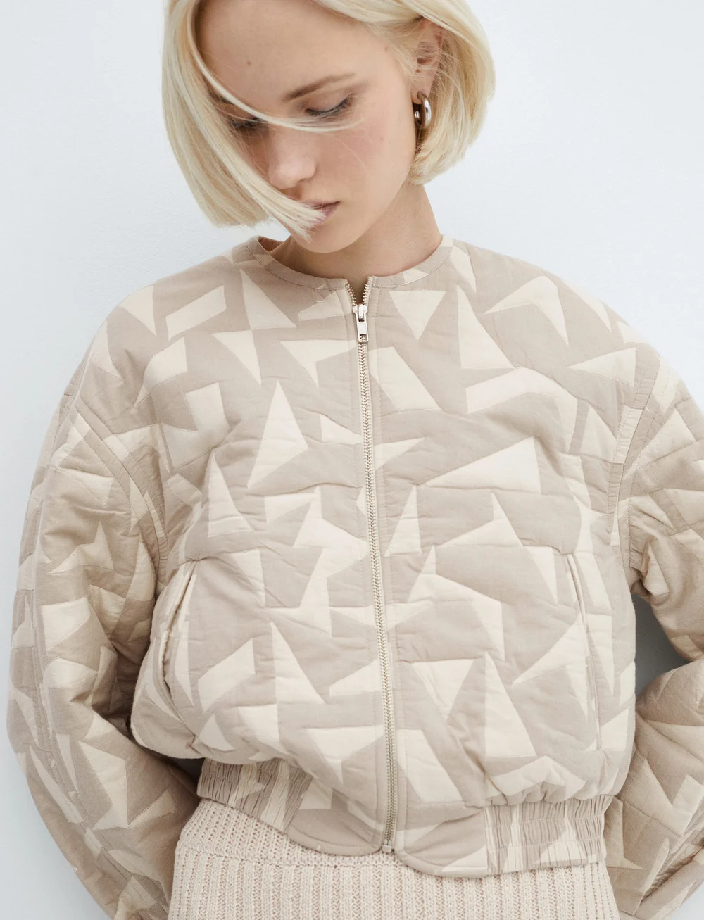 Mango Cotton Quilted Jacket 647 kr. Buy Quilted jackets from Mango online at Boozt . Fast delivery and easy returns