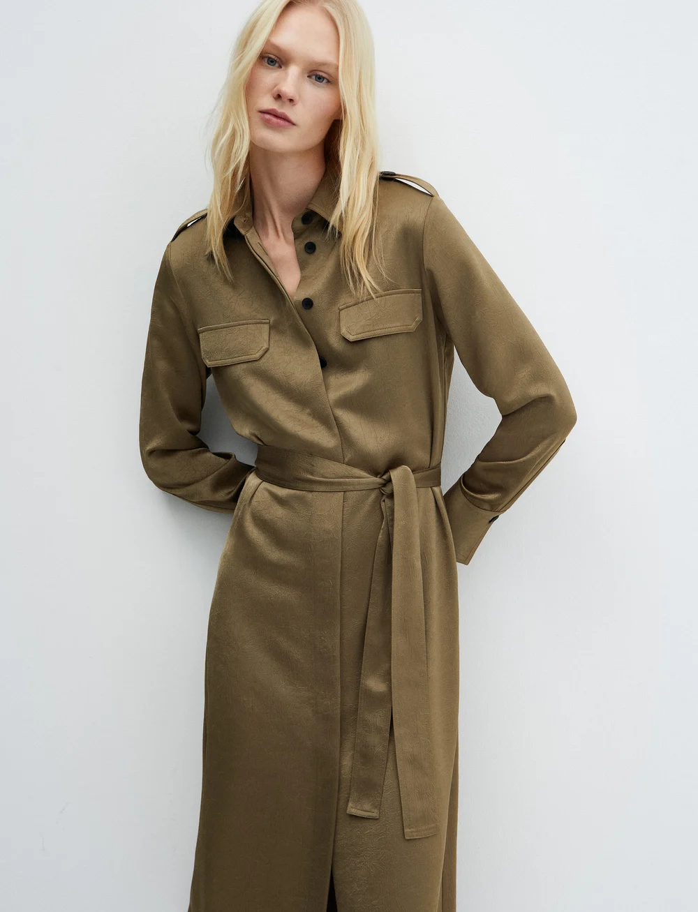 Mango - Satin shirt dress - skjortekjoler - beige - khaki - 0