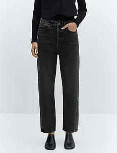 Straight jeans with forward seams, Mango