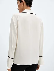 Mango - Contrast trim shirt - långärmade blusar - light beige - 3