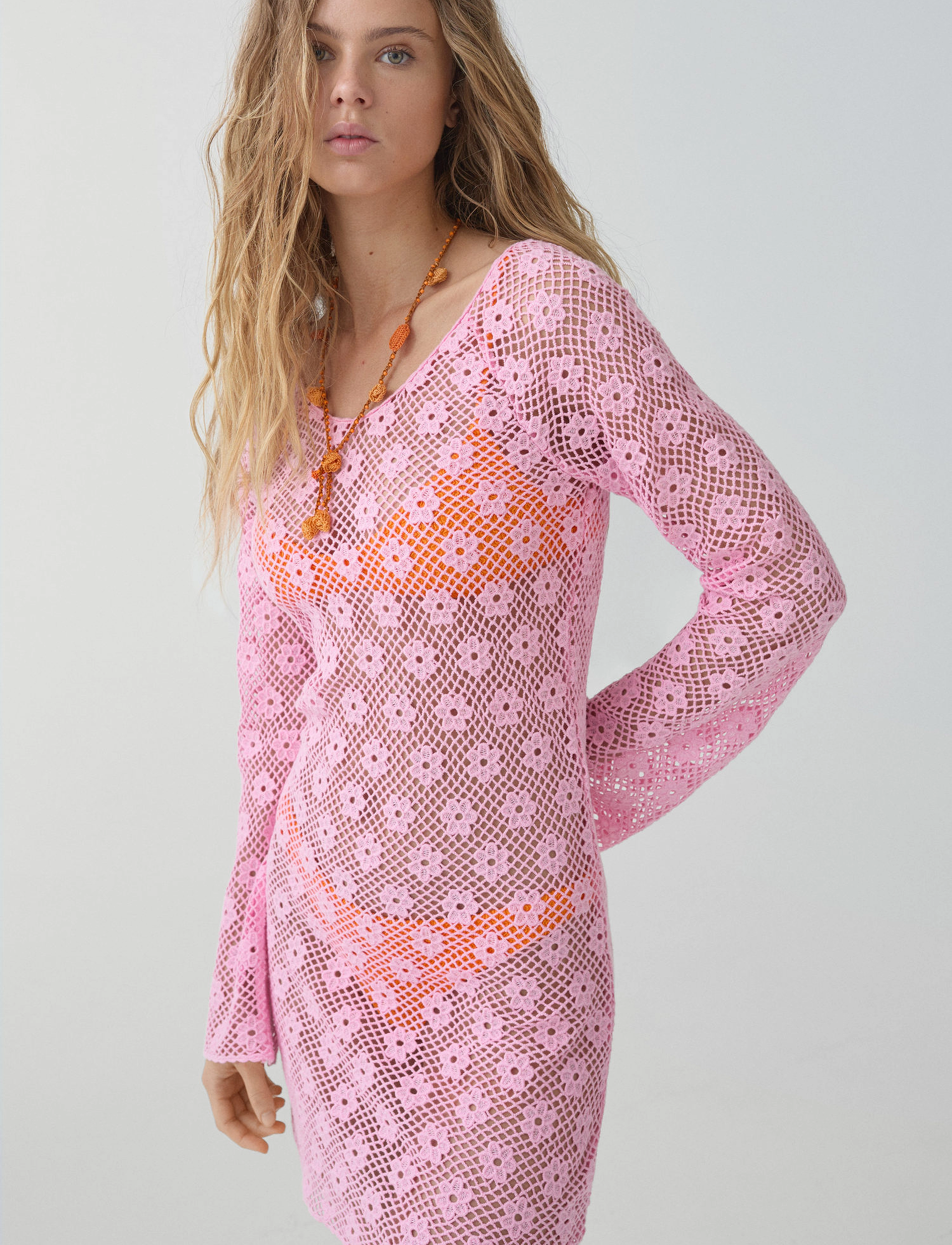Mango Floral crochet dress - Strickkleider - LT-PASTEL PINK / pink/rose