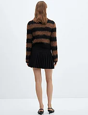 Mango - Pleated mini-skirt - plisserede nederdele - black - 3