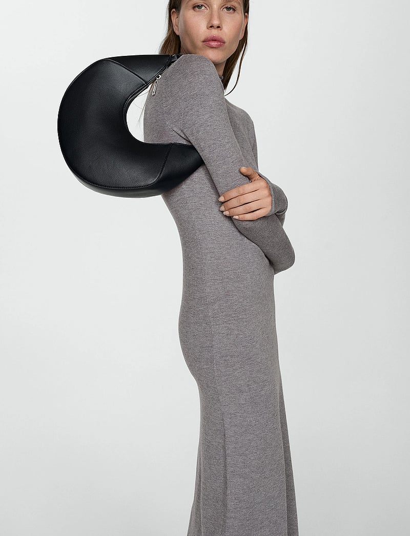 Mango Perkins-neck Knitted Dress (MAN77026723-AW24) - Midi-Kleider - Boozt.com Mango Perkins-neck Knitted Dress (MAN77026723-AW24) - Midi-Kleider - Boozt.com