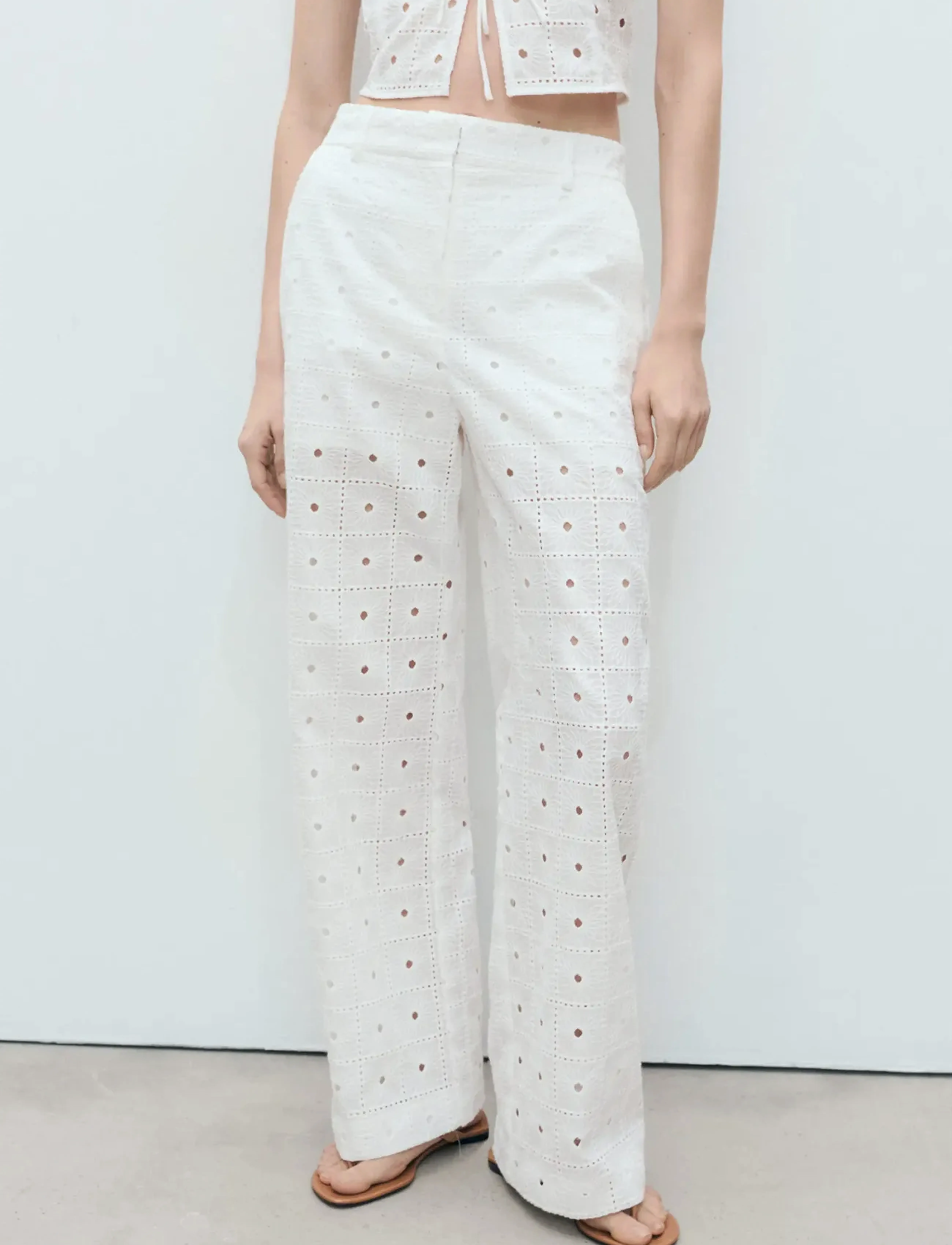 Mango - Straight-fit embroidered cotton trousers - bukser med lige ben - white - 0