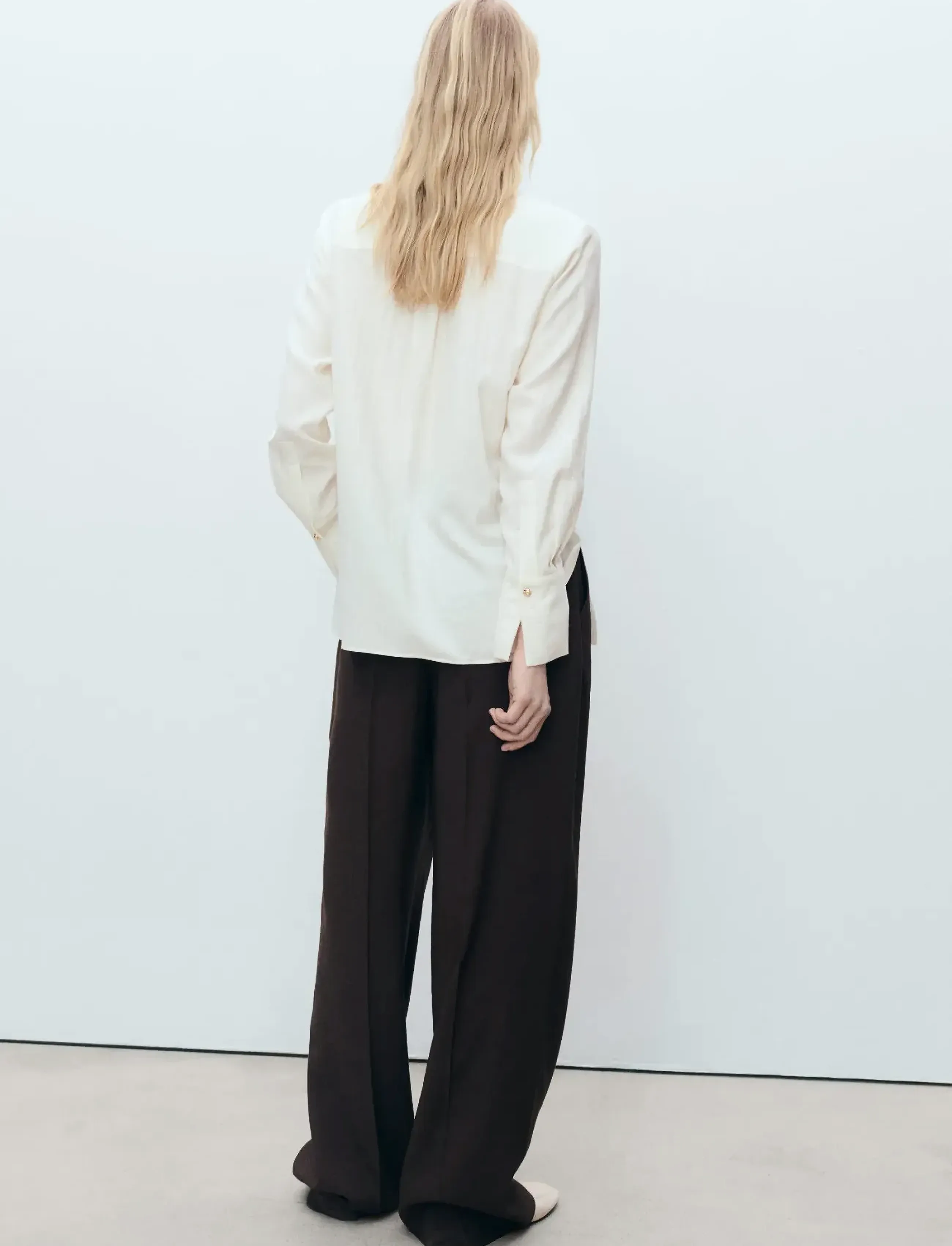 Mango - Fluid shirt with contrasting panel - pitkähihaiset puserot - natural white - 3