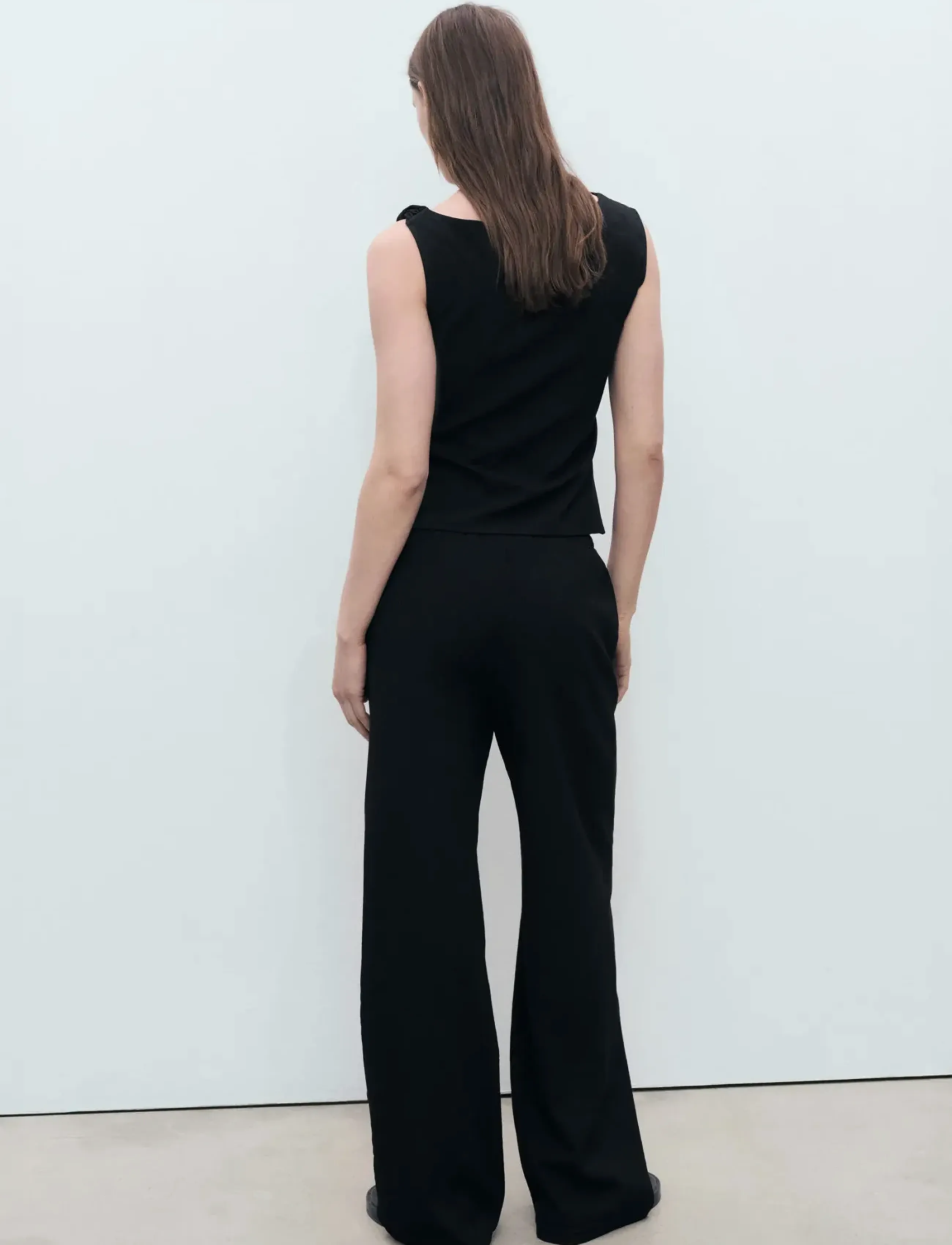 Mango - Asymmetrical draped top with straps - laveste priser - black - 3