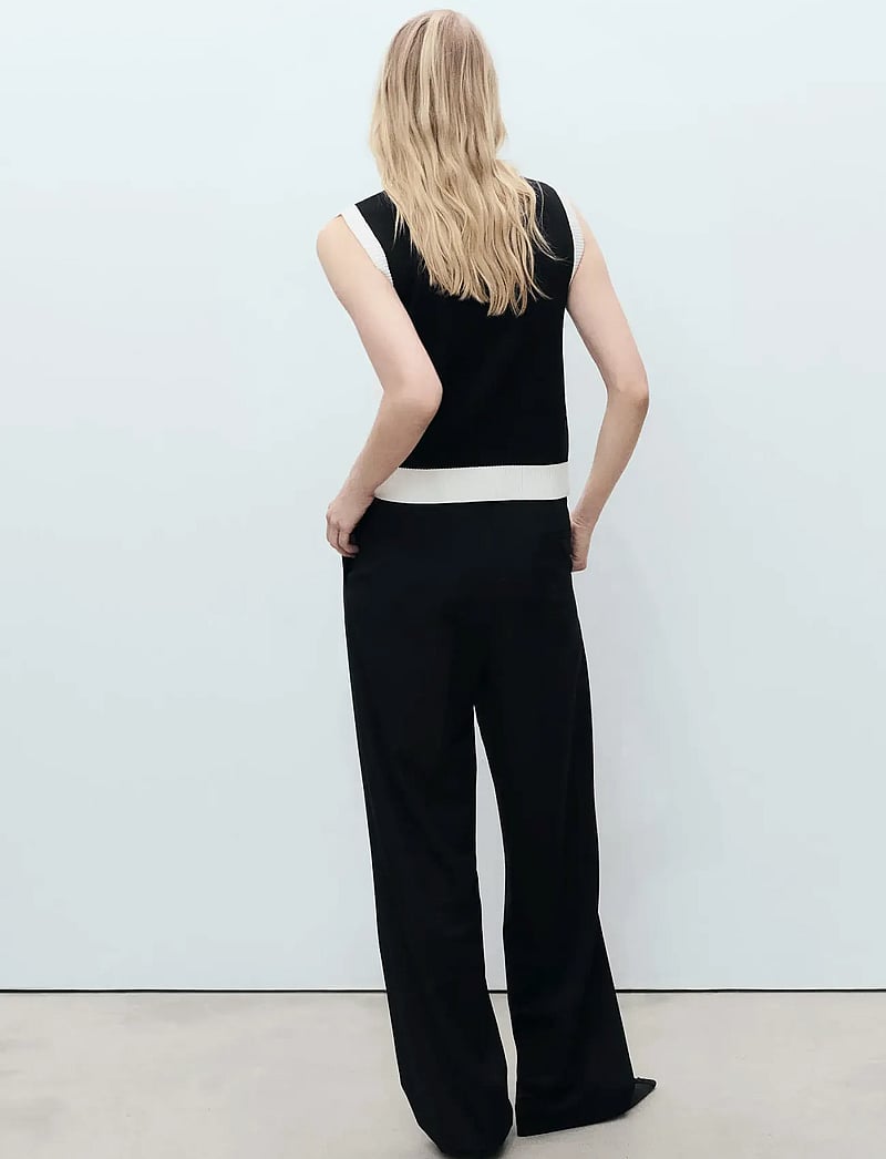 Mango - Knitted waistcoat with contrast piping - gestrickte westen - black - 3